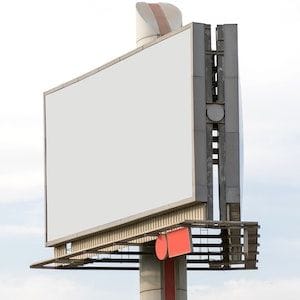 Economic domino effect takes its toll on advertising giant WWP Economic domino effect takes its toll on advertising giant WWP